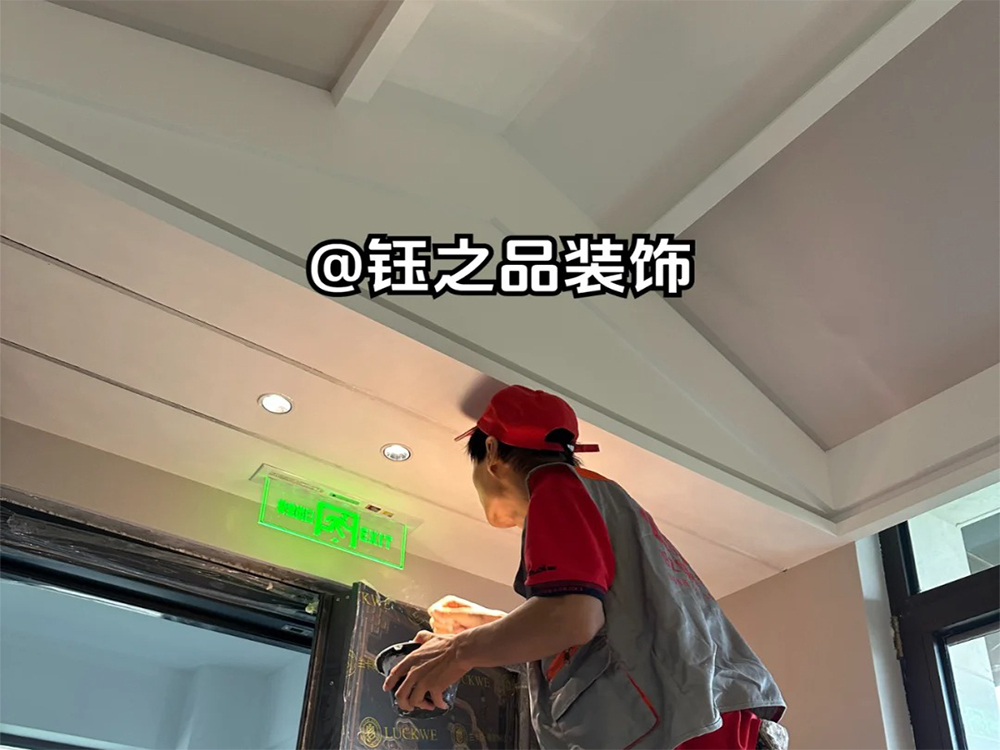 國(guó)慶小長(zhǎng)假 辦公室裝修施工不會(huì)停！！